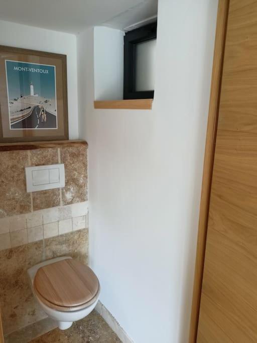 Gite De Charme Avec Jacuzzi Face Au Mont Ventoux Crestet Bagian luar foto